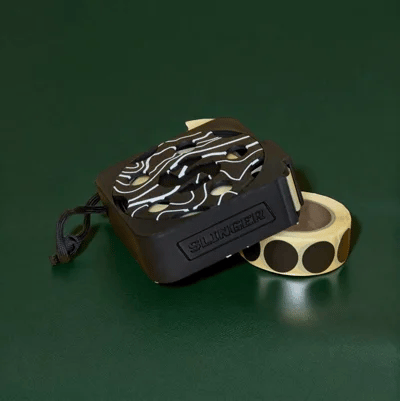 Zaklejarka / Dyspenser naklejek na przestrzeliny